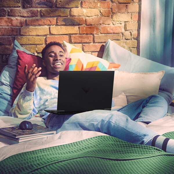 HP Victus 16