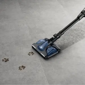 Почистване с моп и прахосмукачка 2 в 1