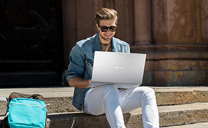 Asus Vivobook 17 X712