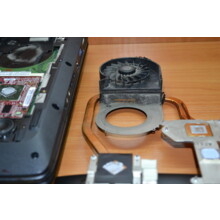  Почистване от прах; смяна термопаста 11153 Prah_laptop на топ цена - PIC.bg