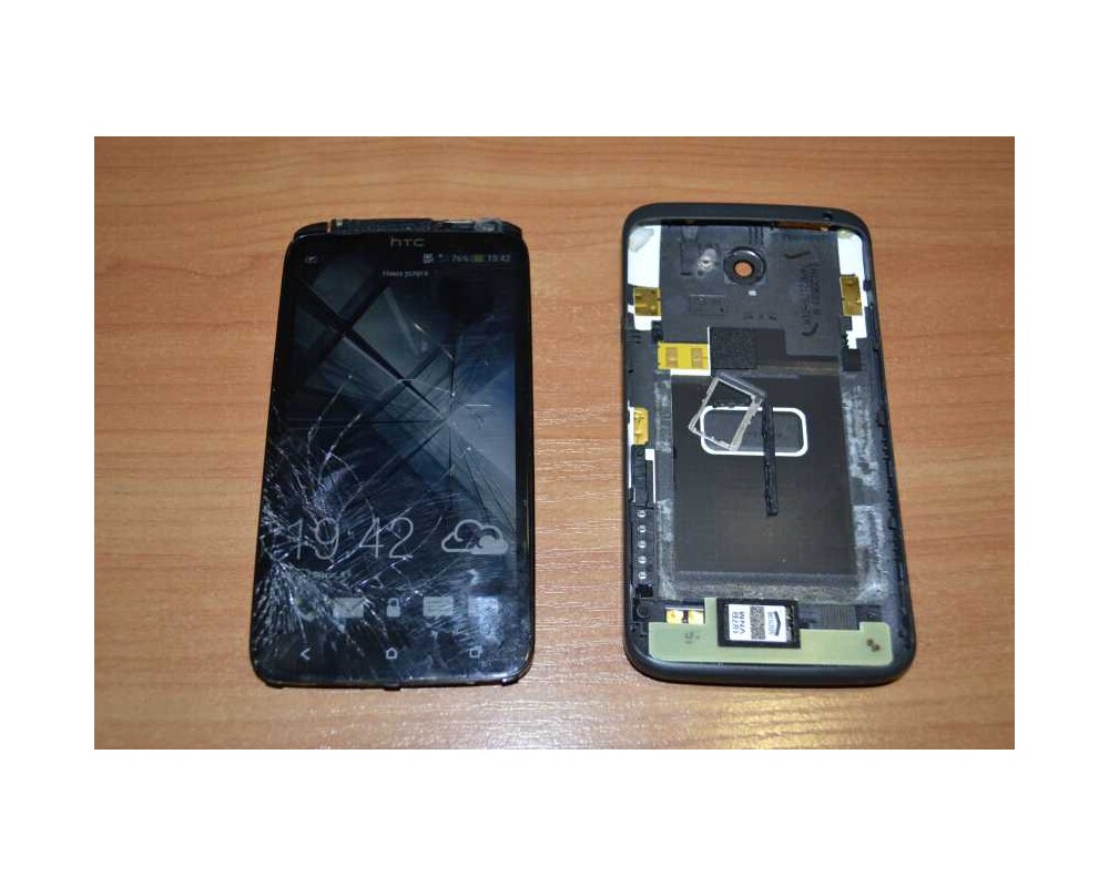 Ремонт смартфон Смяна на дисплей HTC ONE X 2