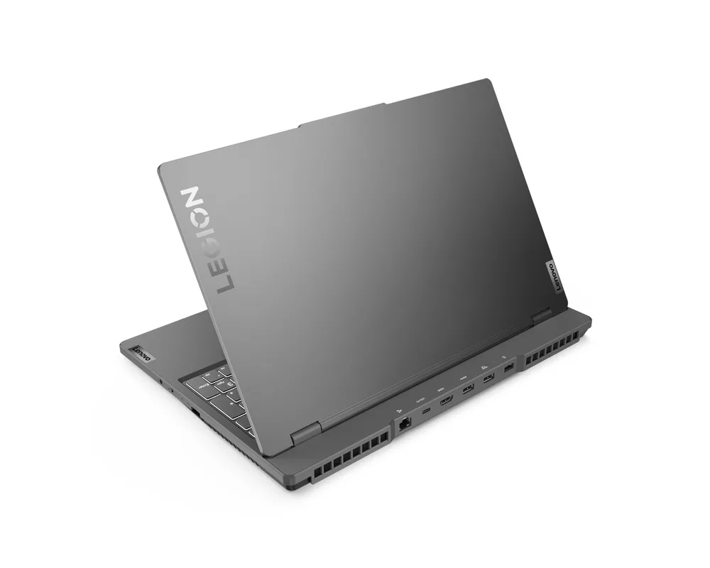 Лаптоп Lenovo Legion 5 15IAH7H 8