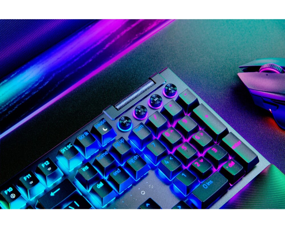 Клавиатура Razer BlackWidow V4 Pro, Green Switch 8
