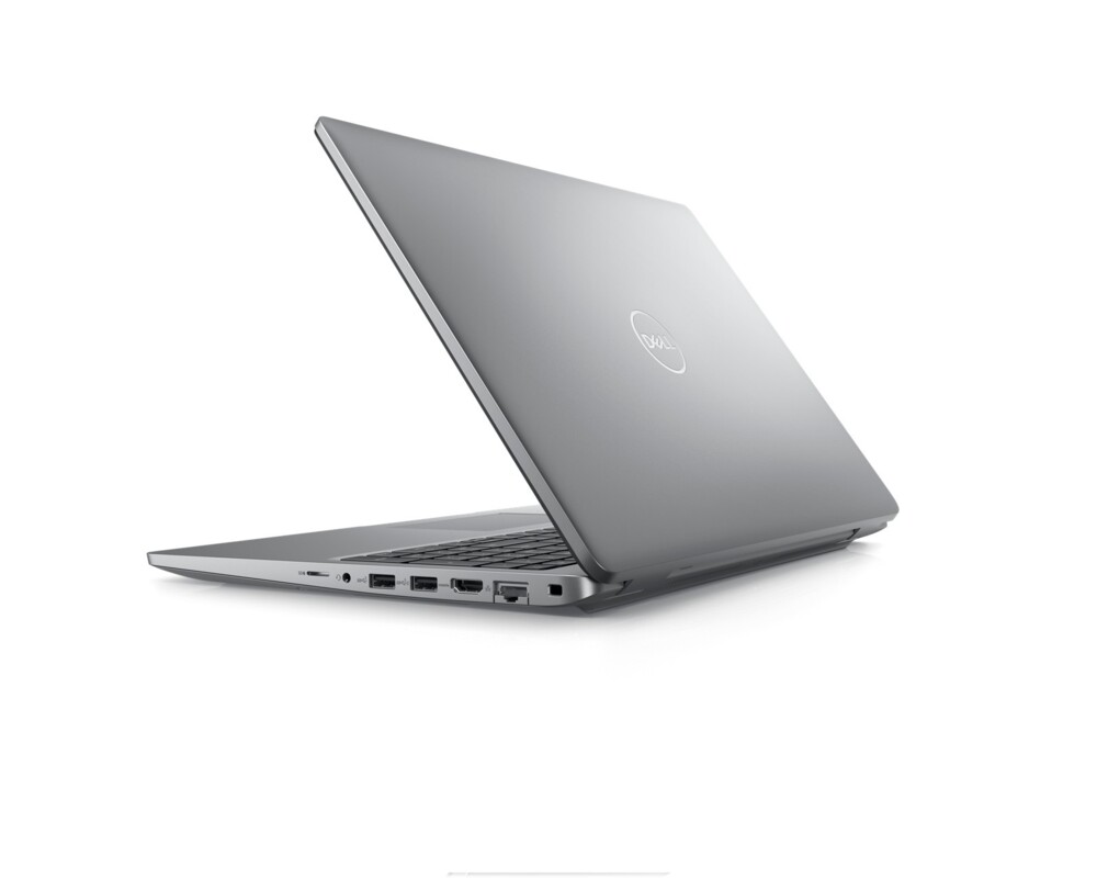 Лаптоп Dell Precision 3581 5