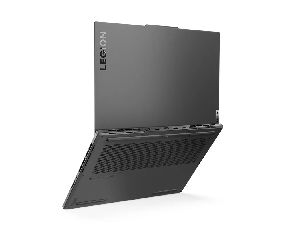 Лаптоп Lenovo Legion Slim 7 16IRH8 7
