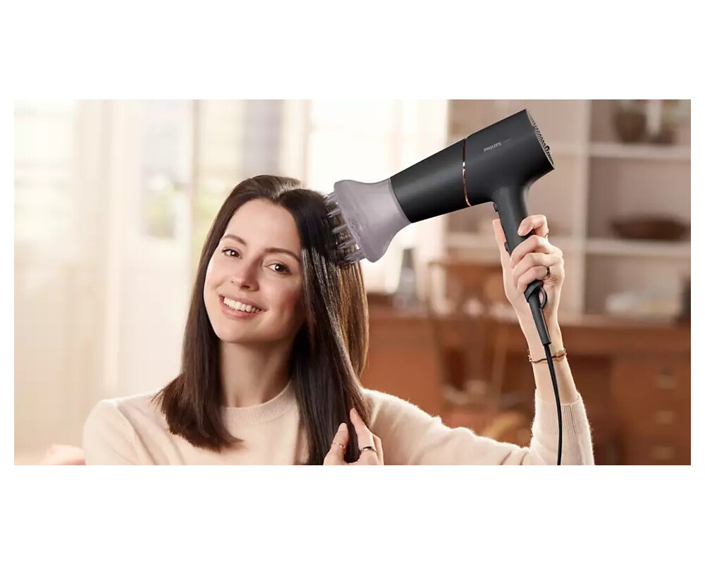 Сешоар PHILIPS  2300W Series 5000 ThermoShield technology 6 heat and speed settings ionic care black 5
