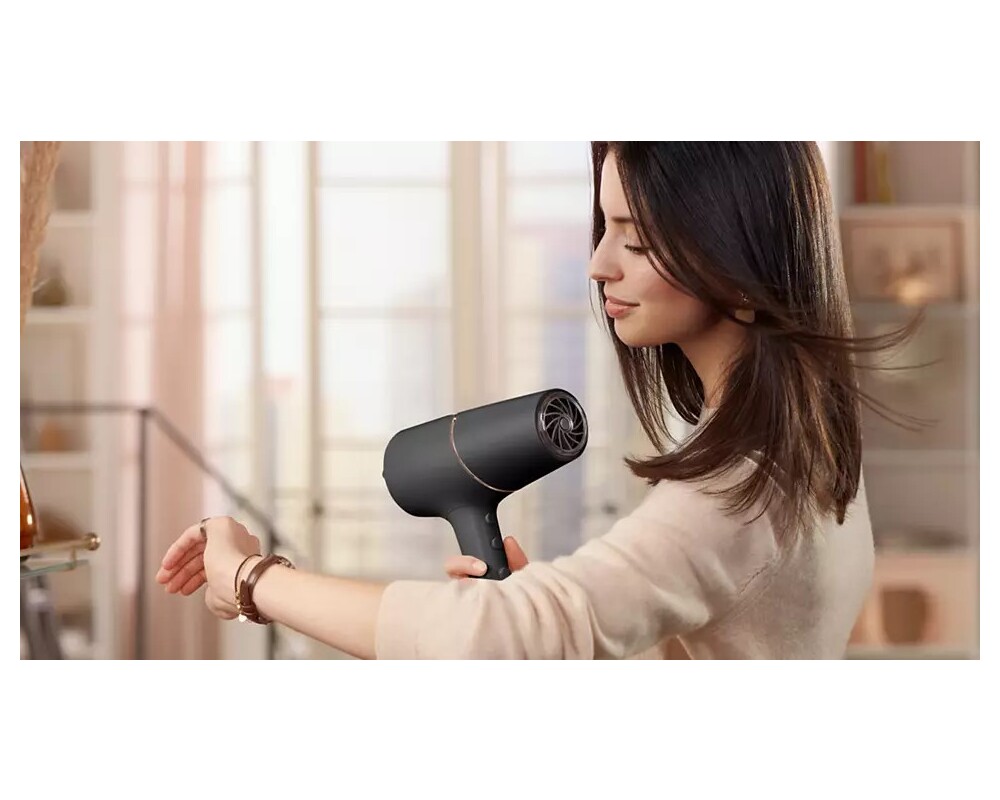 Сешоар PHILIPS  2300W Series 5000 ThermoShield technology 6 heat and speed settings ionic care black 6