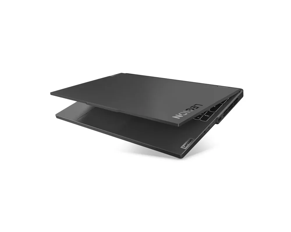 Лаптоп Lenovo Legion Pro 5 16IRX9 7