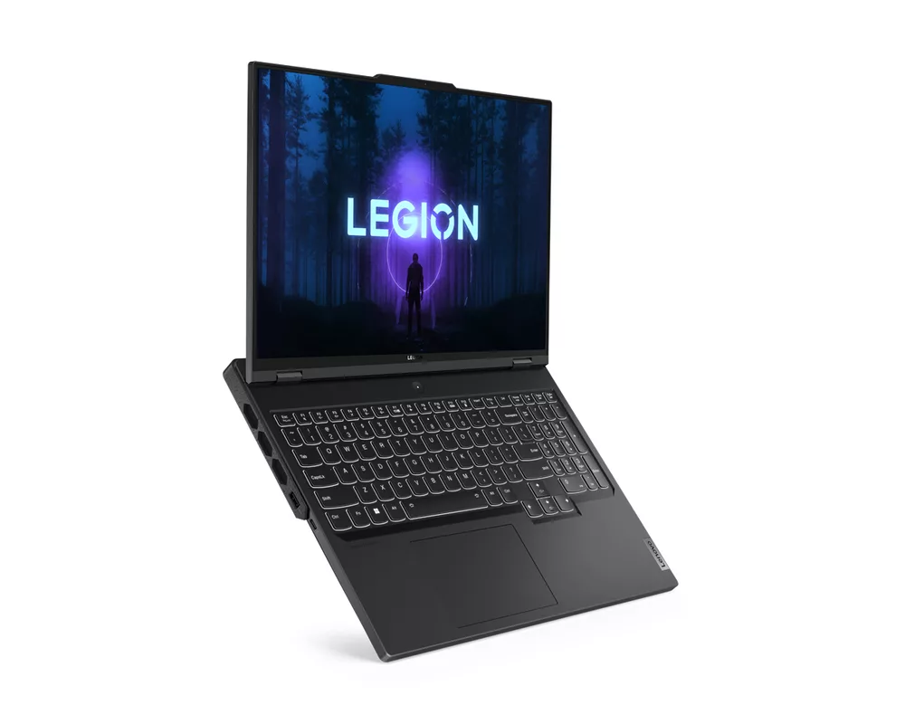 Лаптоп Lenovo Legion Pro 7 16IRX9H 13