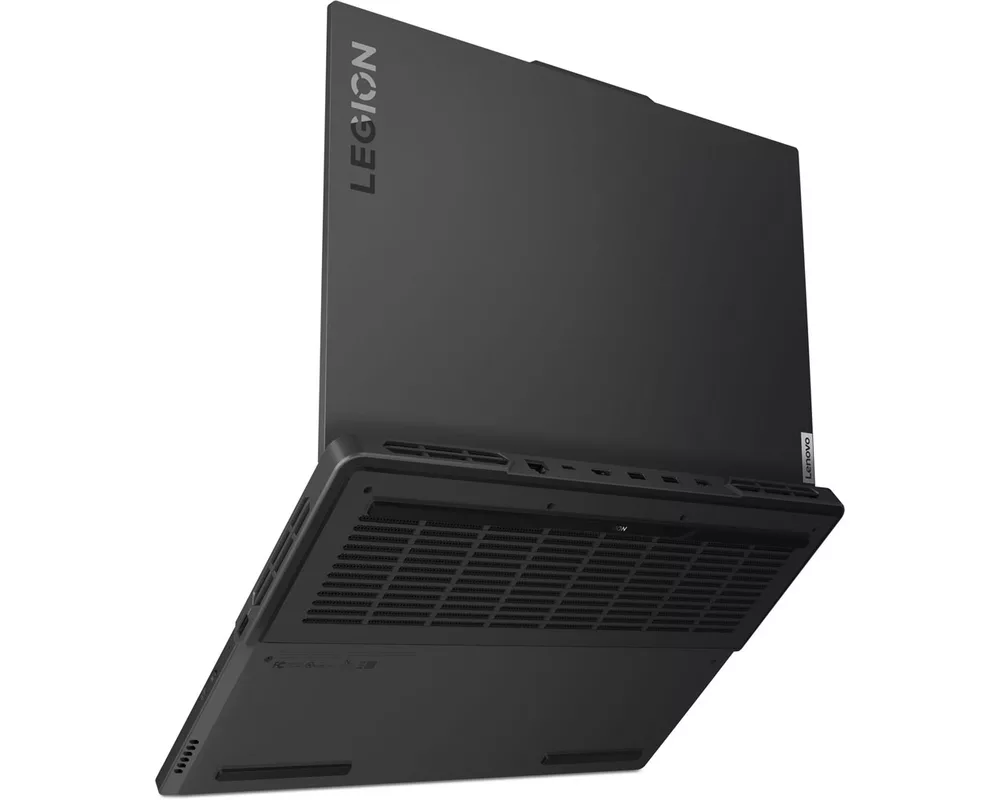 Лаптоп Lenovo Legion Pro 5 16IRX9 7