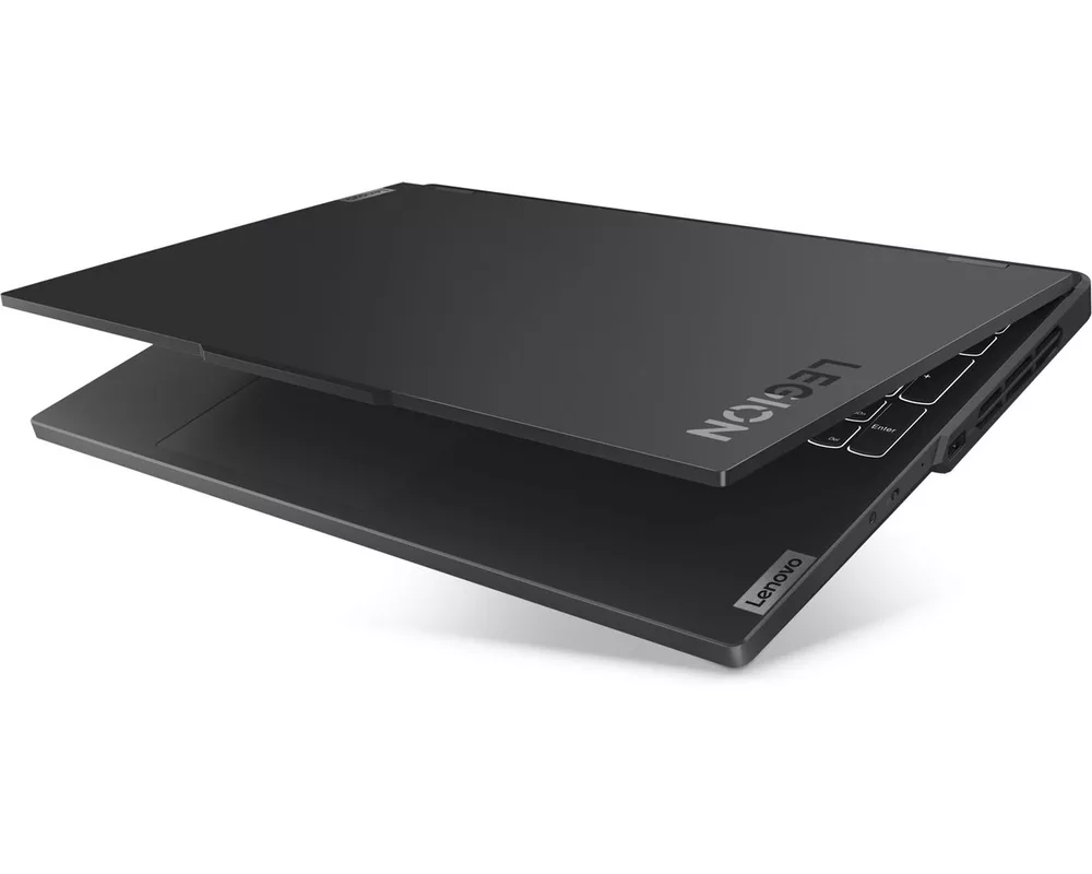 Лаптоп Lenovo Legion Pro 5 16IRX9 12