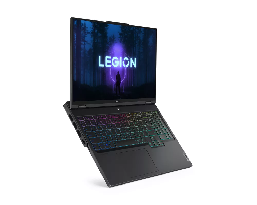 Лаптоп Lenovo Legion Pro 7 16IRX9H 8