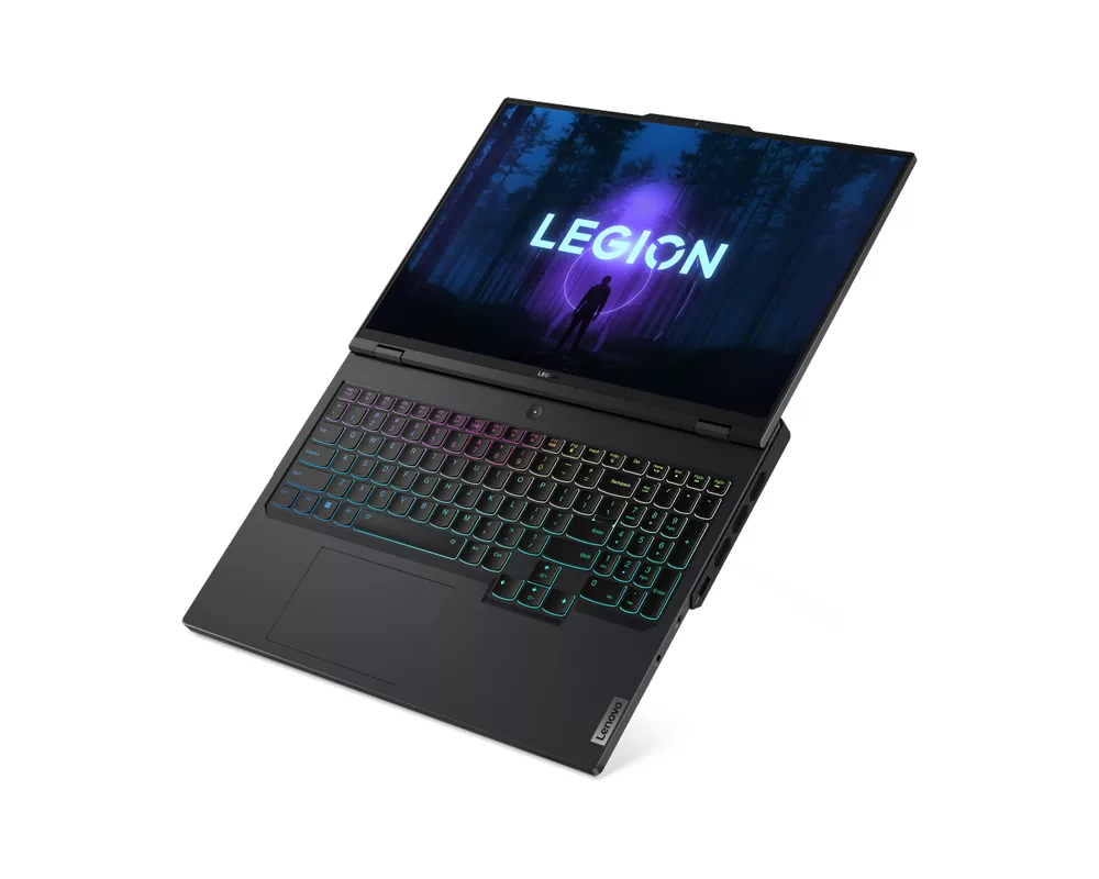 Лаптоп Lenovo Legion Pro 7 16IRX9H 7