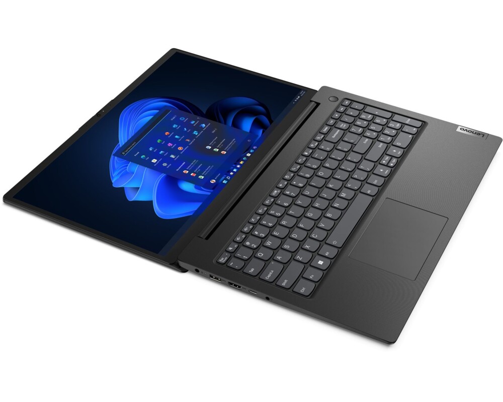 Лаптоп Lenovo V15 G3 IAP 12