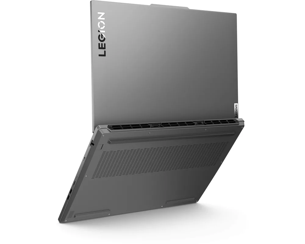 Лаптоп Lenovo Legion 5 16IRX9 12