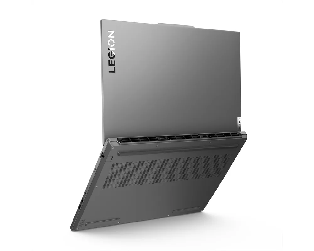 Лаптоп Lenovo Legion 5 16IRX9 4