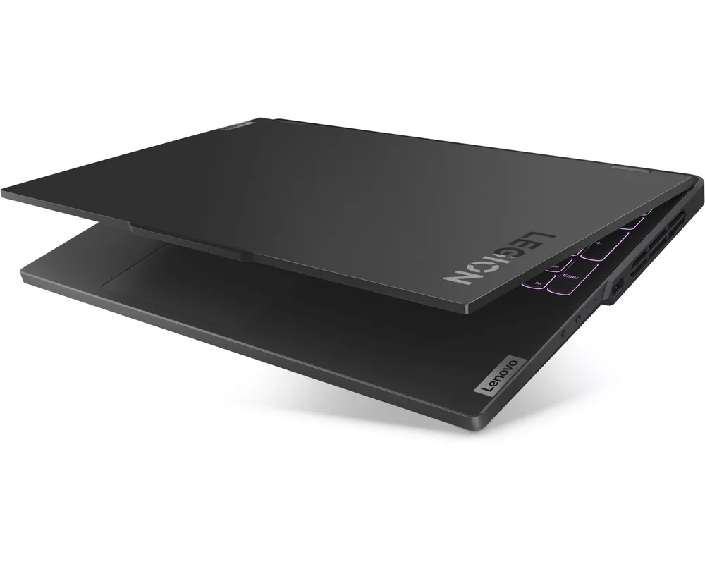 Лаптоп Lenovo Legion Pro 5 16IRX9 11
