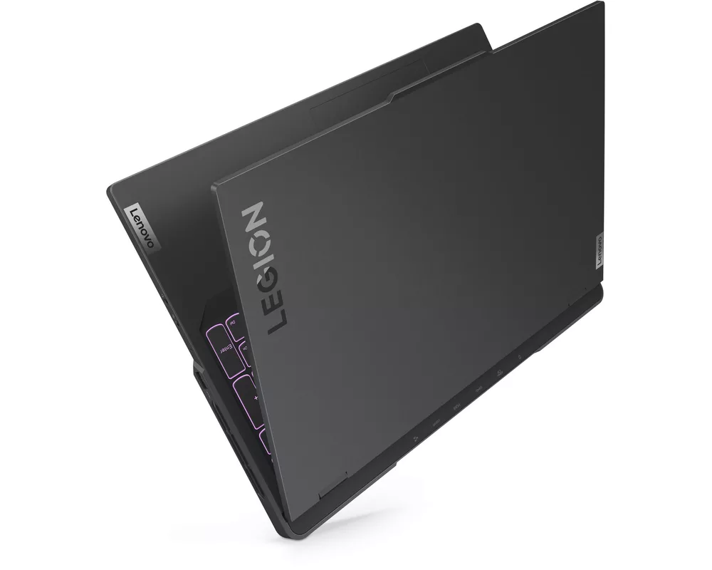 Лаптоп Lenovo Legion Pro 5 16IRX9 8