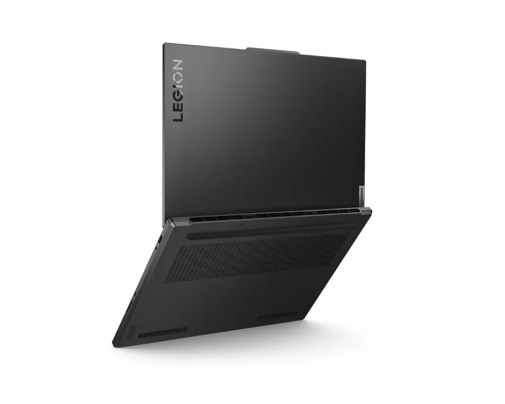 Лаптоп Lenovo Legion 7 16IRX9 9