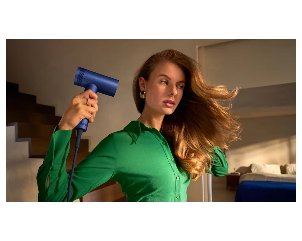 Сешоар PHILIPS  1400W Series 8000 ThermoShield Advanced technology 10 heat and speed settings ionic care blue 5