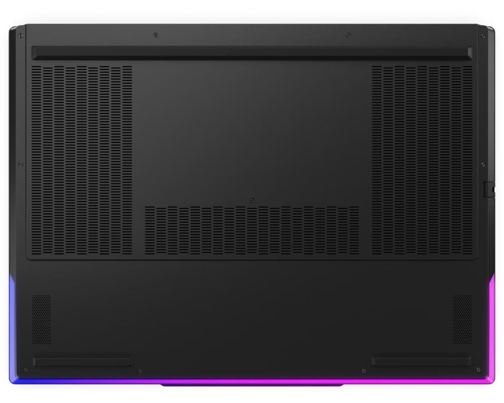 Лаптоп Lenovo Legion 9 18IAX10 15