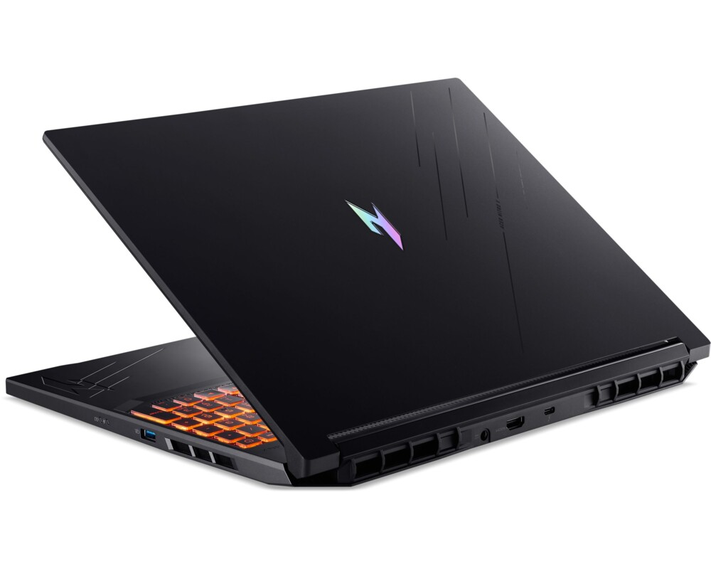 Лаптоп Acer Nitro V16 ANV16-71-71N0 7