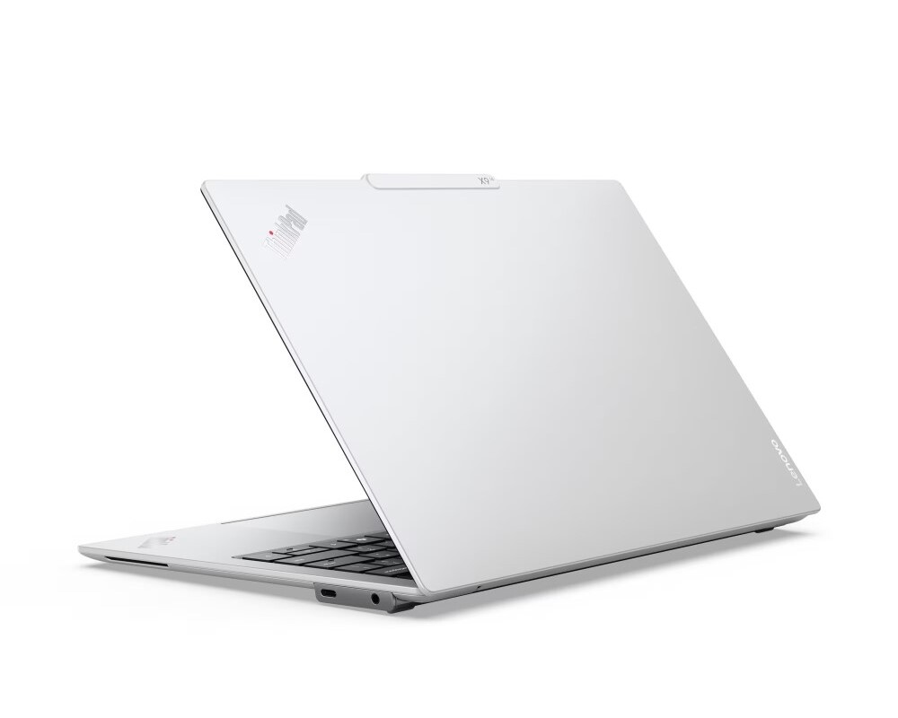 Лаптоп Lenovo ThinkPad X9-14 G1 Aura Edition Glacier White 2