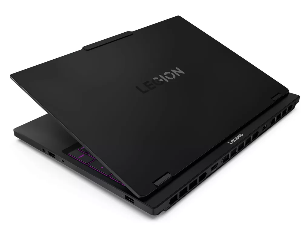 Лаптоп Lenovo Legion Pro 5 16ADR10 6