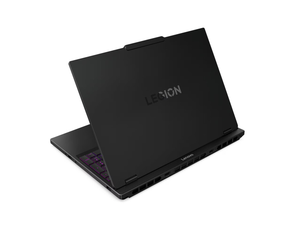 Лаптоп Lenovo Legion 5 15IRX10 8