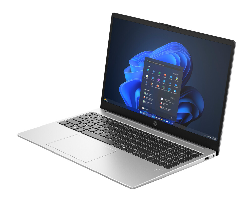 Лаптоп HP 250R G10 3