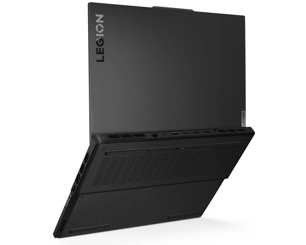 Лаптоп Lenovo Legion Pro 7 16IAX10H 6