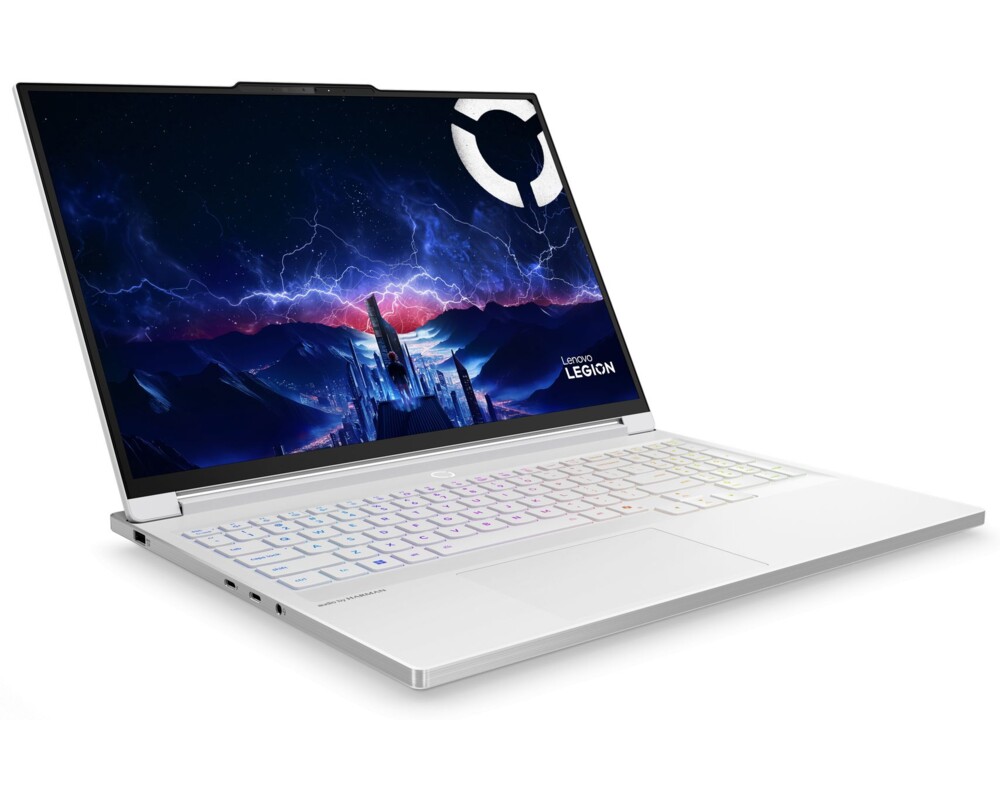 Лаптоп Lenovo Legion 7 16IAX10 2