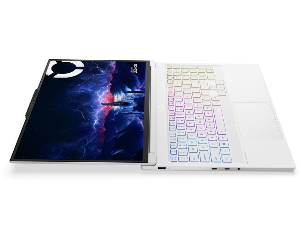 Лаптоп Lenovo Legion 7 16IAX10 11