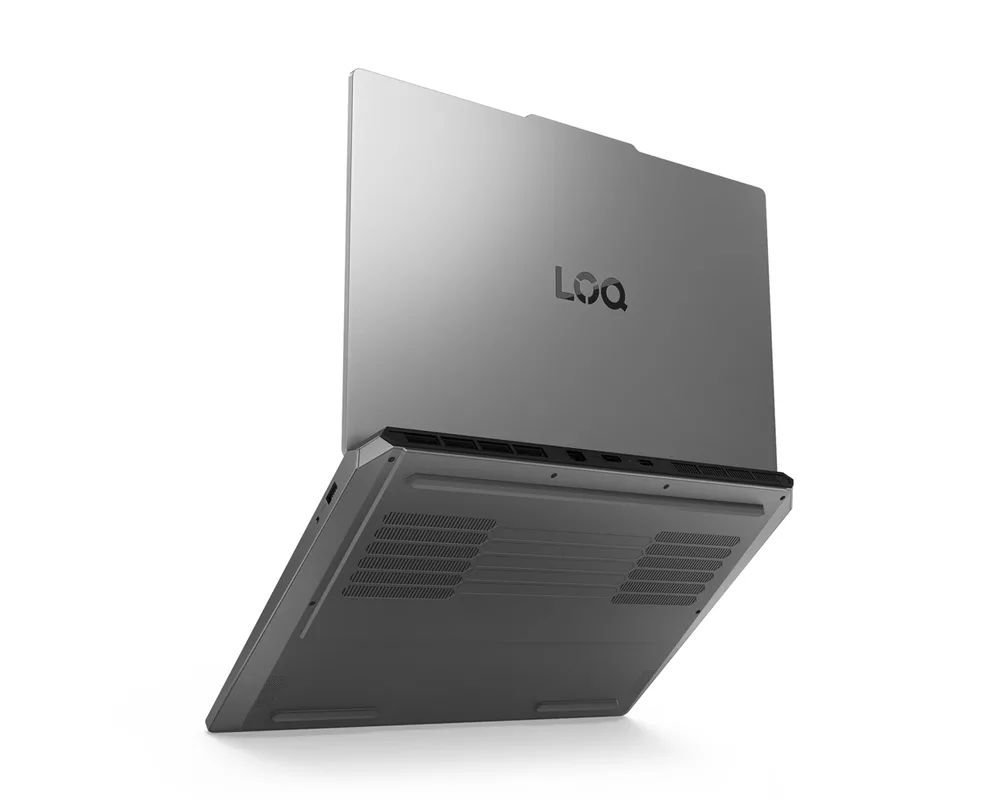 Лаптоп Lenovo LOQ Essential 15IRX11 11