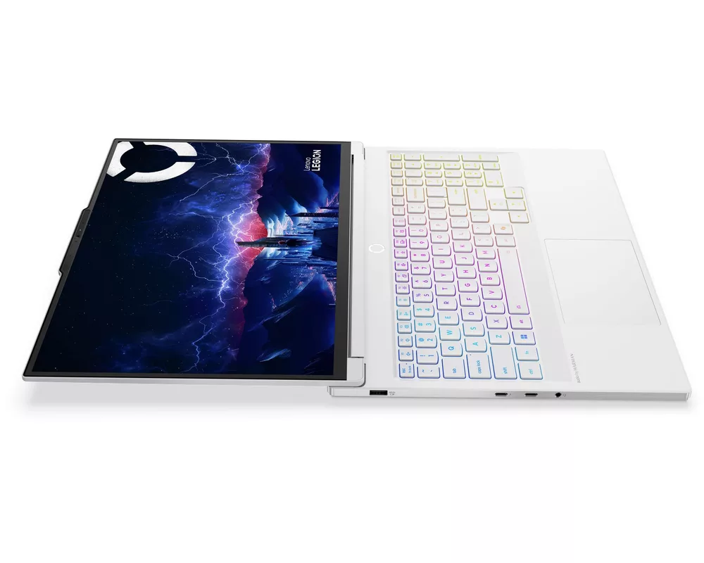 Лаптоп Lenovo Legion 7 16IAX10 11