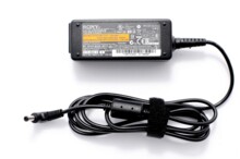  Оригинално Зарядно за лаптоп (Original Laptop Adapter) Sony Vaio - 10.5V / 1.9A / 20W - (4.8x1.7) 794549 50131001A на топ цена - PIC.bg