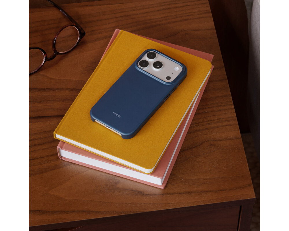 Калъф Beats iPhone 17 Pro Case with MagSafe and Camera Control — Bedrock Blue 3