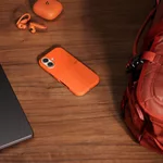 Калъф Beats iPhone 17 Rugged Case with MagSafe and Camera Control – Sierra Orange 2