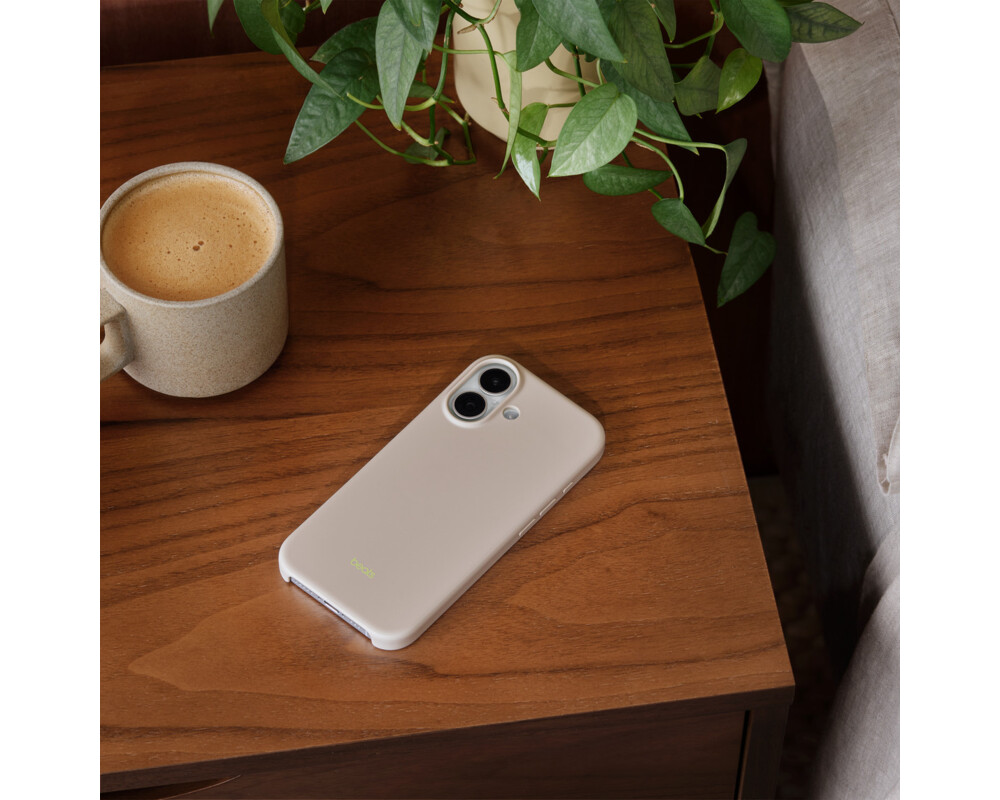 Калъф Beats iPhone 17 Case with MagSafe and Camera Control — Lime Stone 2