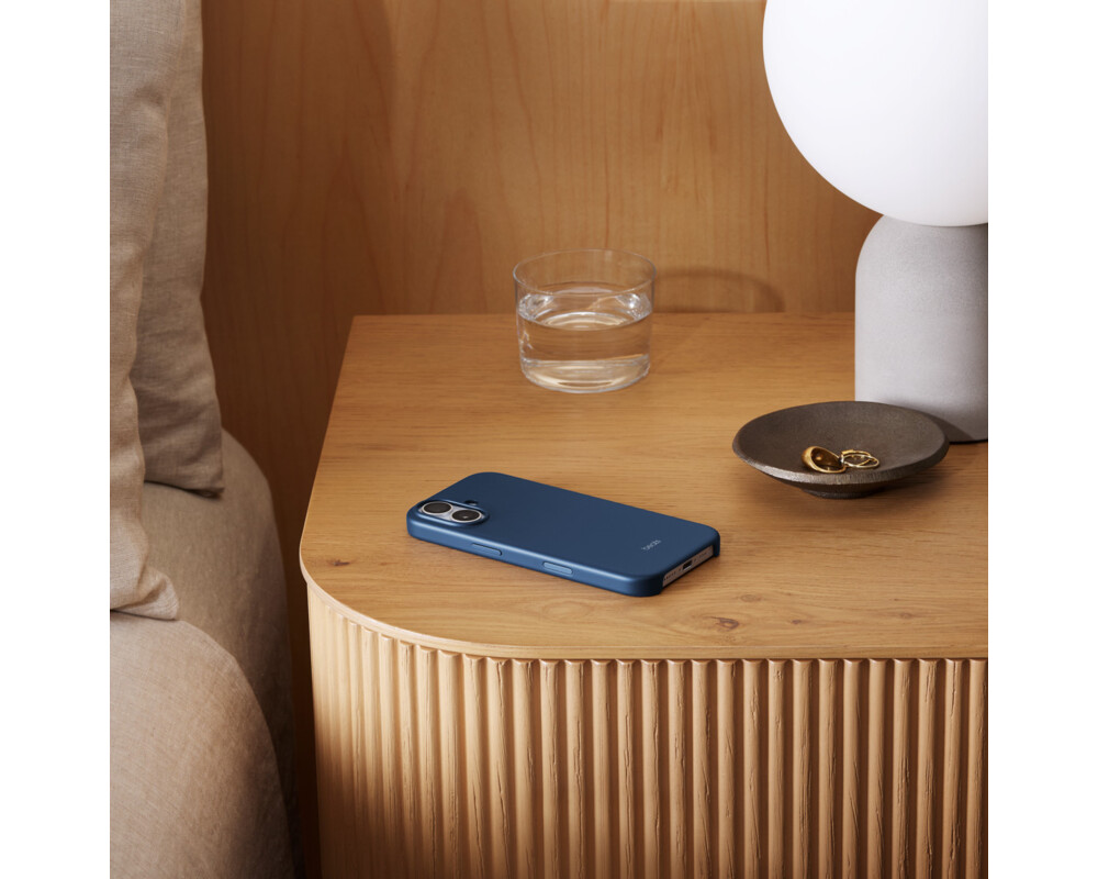 Калъф Beats iPhone 17 Case with MagSafe and Camera Control — Bedrock Blue 2