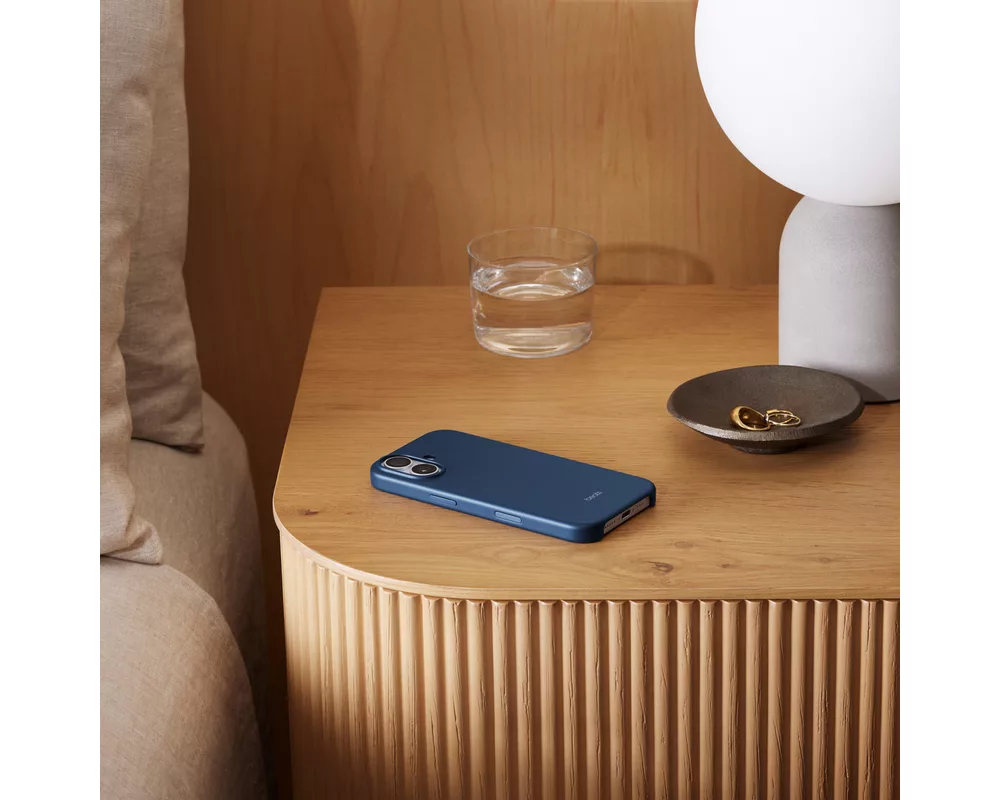 Калъф Beats iPhone 17 Case with MagSafe and Camera Control — Bedrock Blue 2