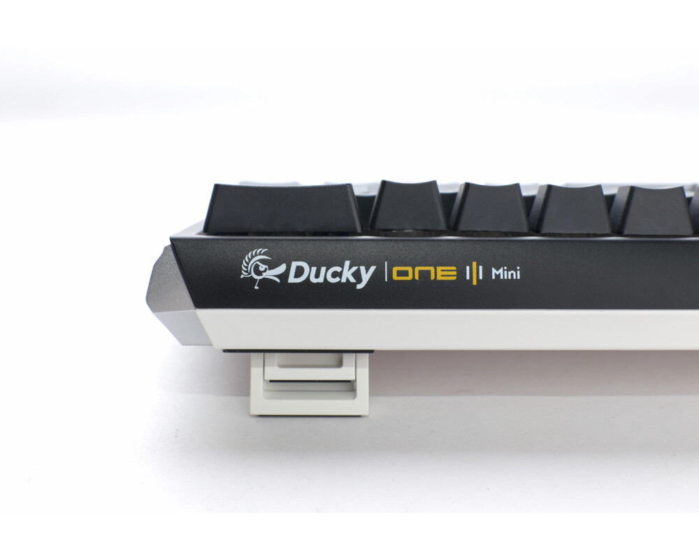Клавиатура Геймърска механична клавиатура Ducky One 3 Classic Mini 60% Hotswap Cherry MX Brown, RGB, PBT Keycaps 12