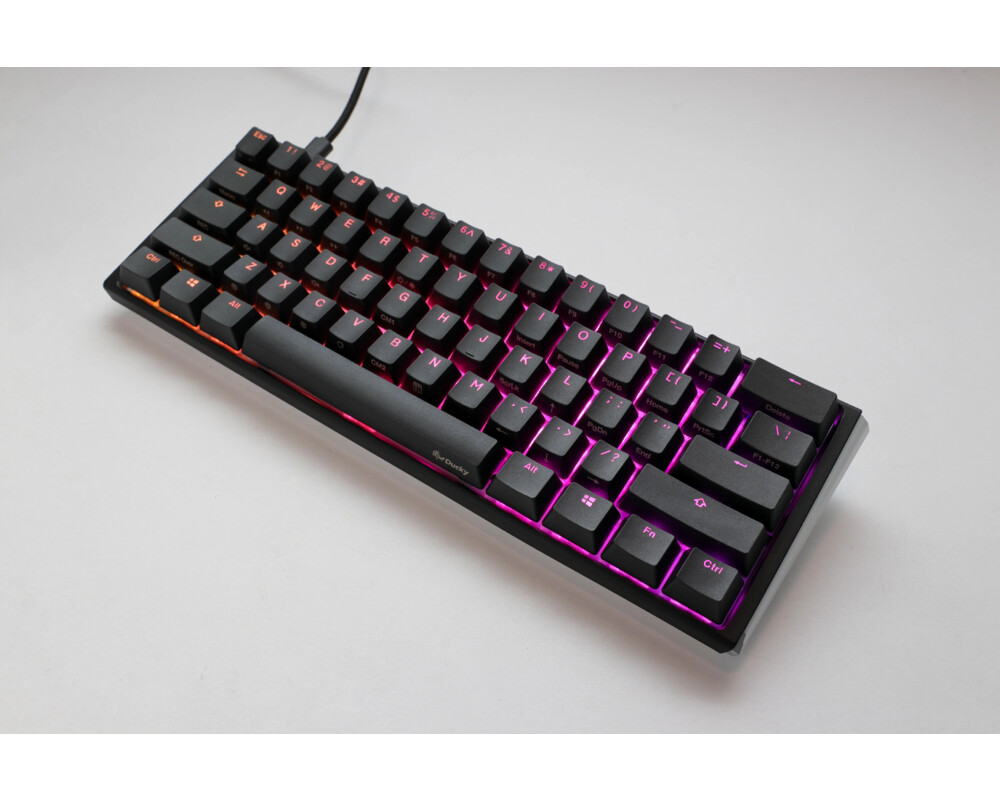 Клавиатура Геймърска механична клавиатура Ducky One 3 Classic Mini 60% Hotswap Cherry MX Brown, RGB, PBT Keycaps 8