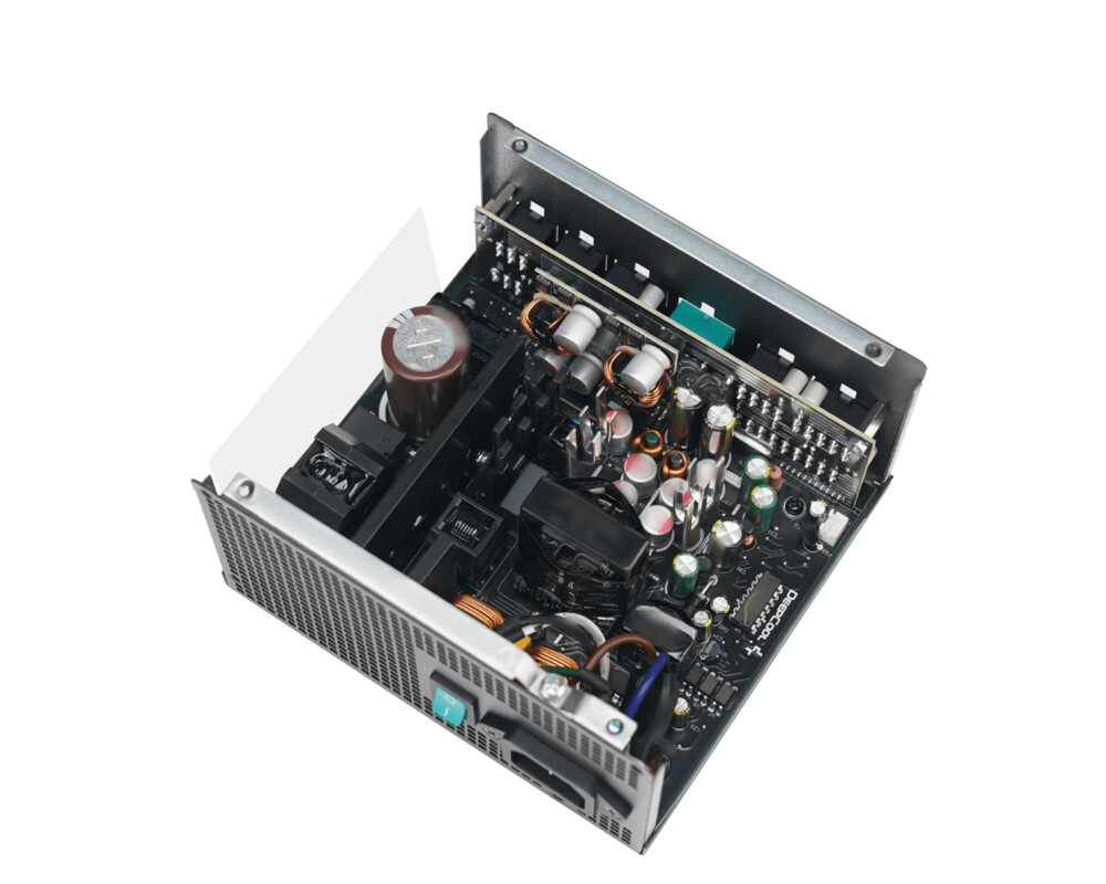 Захранване DeepCool ATX 3.1 PN650-M 80+ Gold 7
