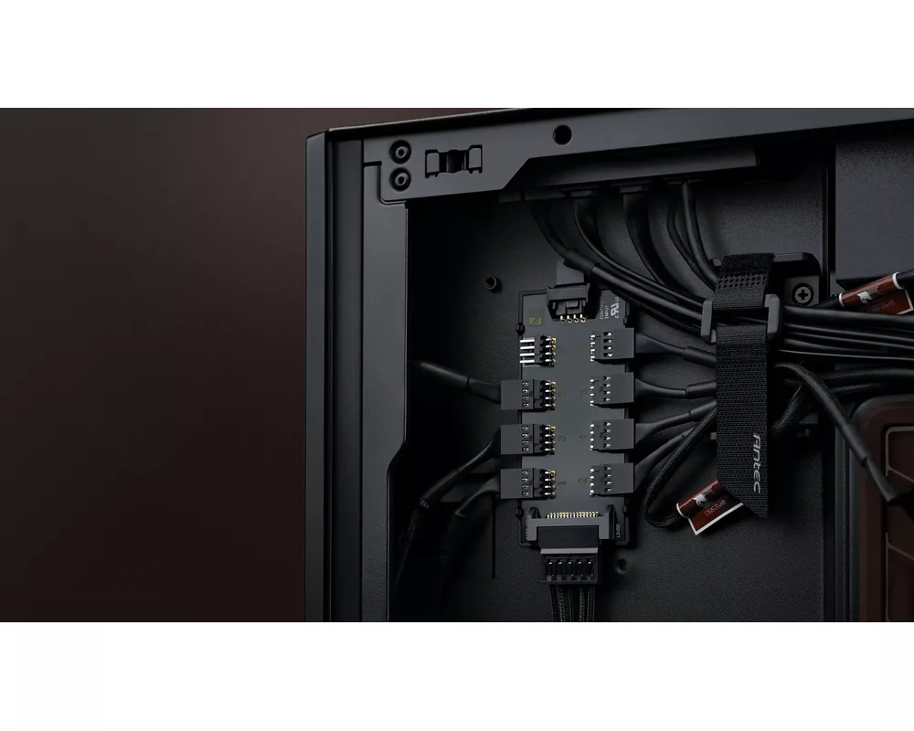 Кутия Noctua E-ATX - Antec Flux Pro Noctua Edi... 14