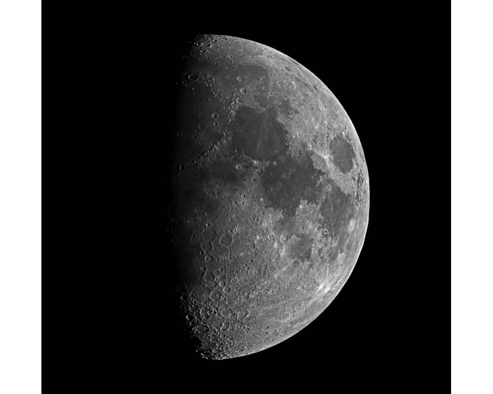 Телескоп Bresser Sirius 70/900 AZ c адаптер за смартфон 21