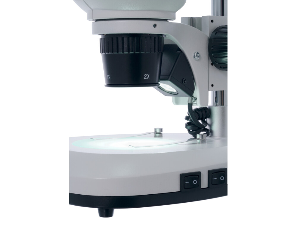 Микроскоп Бинокулярен Levenhuk 4ST 7