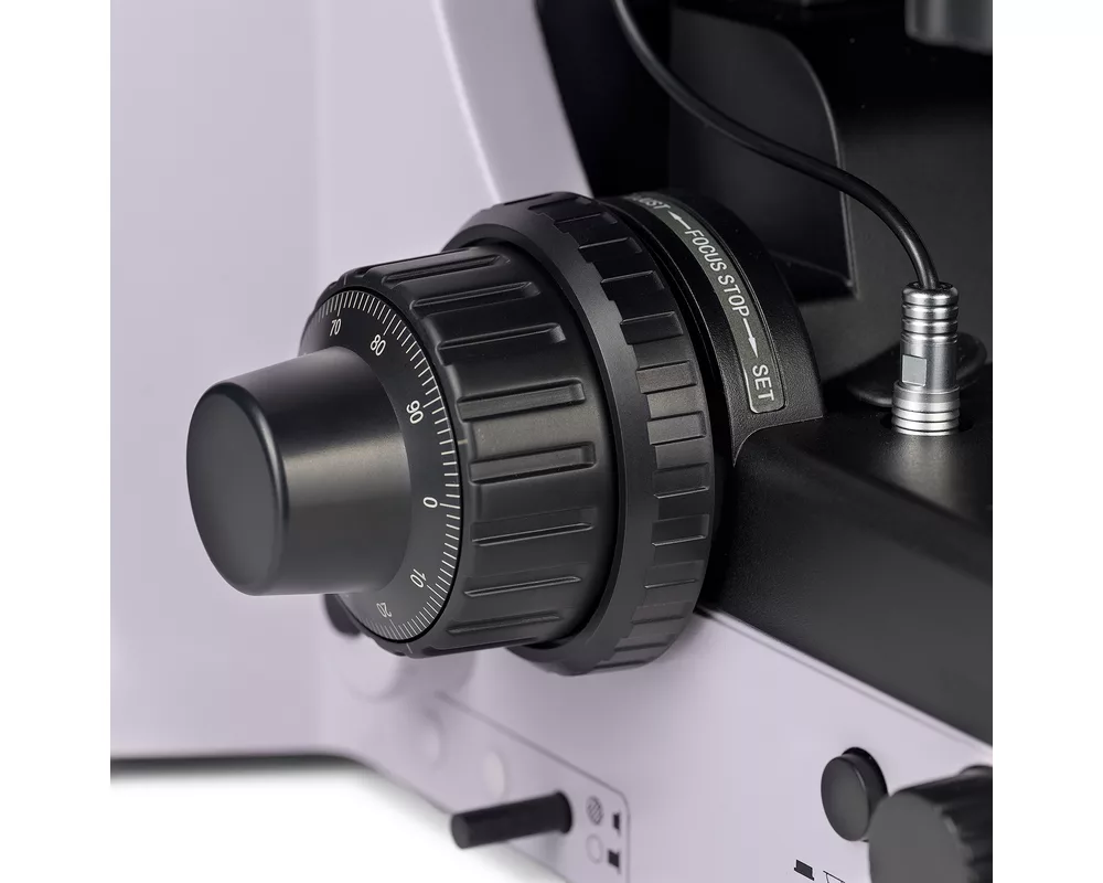 Микроскоп Биологичен цифров MAGUS Bio D290T LCD 2