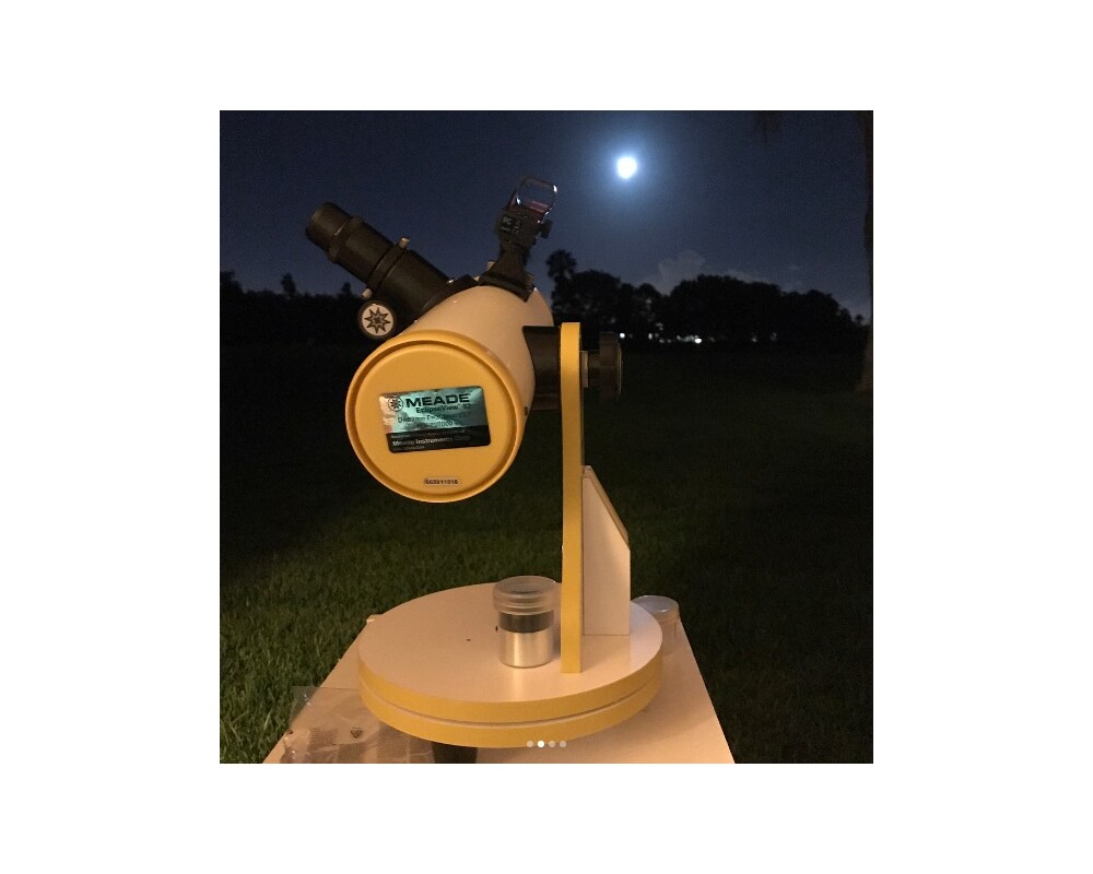 Телескоп Рефлекторен Meade EclipseView 114 mm 30