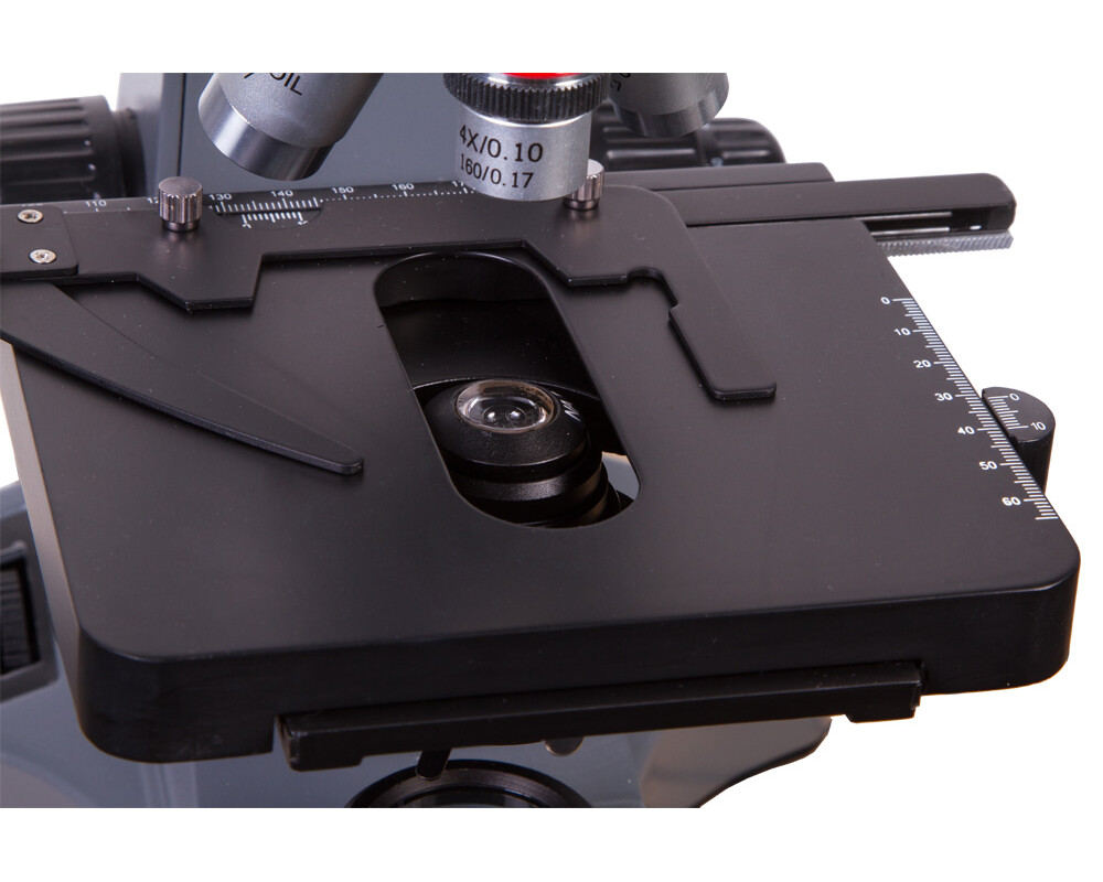 Микроскоп Монокулярен Levenhuk 700M 44